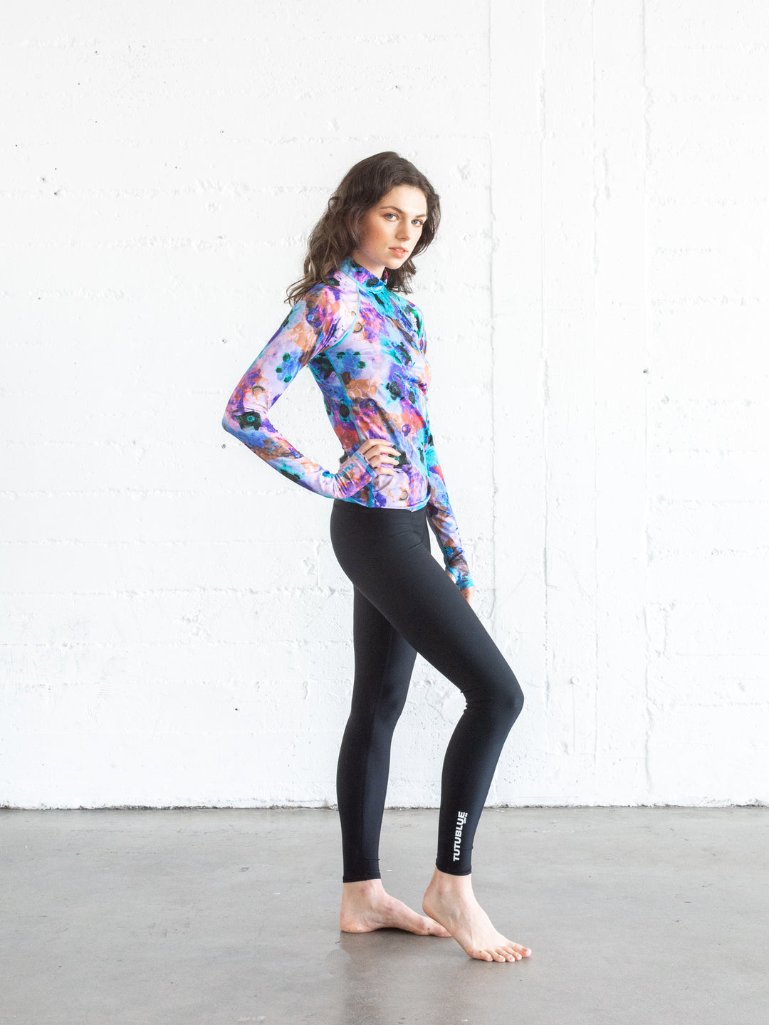 WOMEN'S PULLOVER RAGLAN - NEON BLUE POPPY