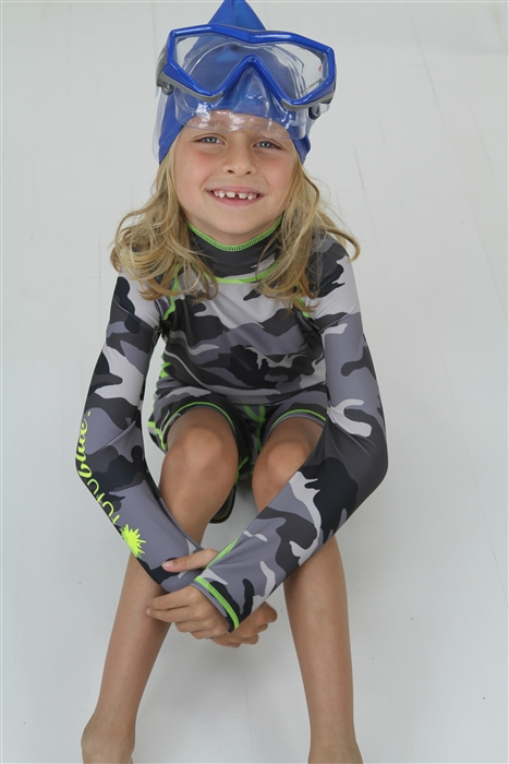 BOY'S SHORT SWIMSUIT - GREY CAMO